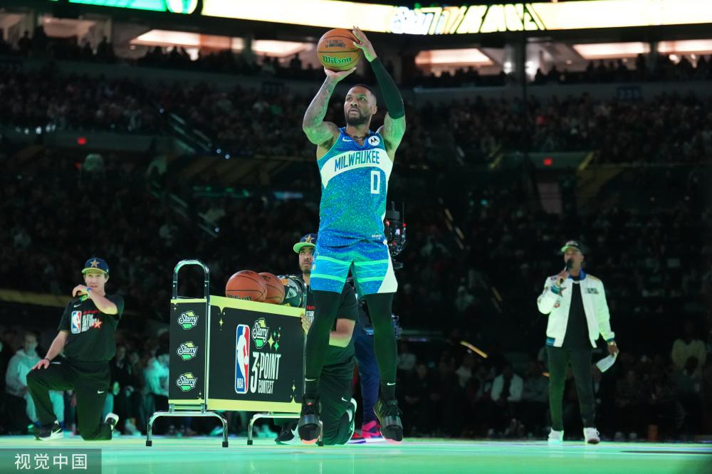 球场表现 球场表现