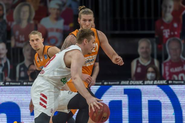 官宣喜讯，王楚钦终于等到，人生大事定下，父母欣喜.