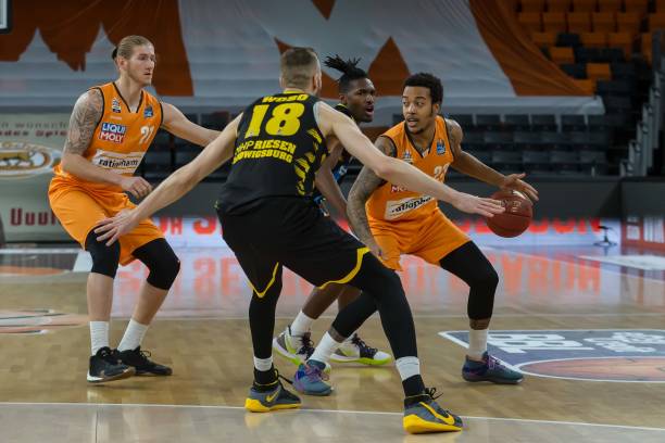 努力成为了 努力成为了