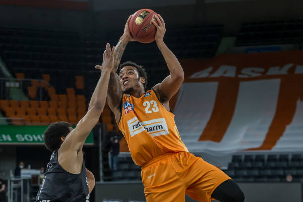 与整个城市 与整个城市